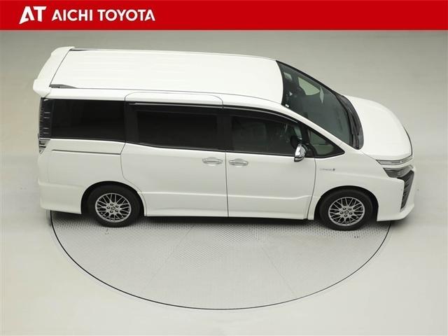 ヴォクシー ハイブリッドＺＳ　煌　Ｗエアコン　ＡＷ　衝突被害軽減　バックモニター　地デジ　オートエアコン　ワンオーナー車　ナビＴＶ　イモビライザー　キーフリー　横滑り防止　３列シート　ドライブレコーダー　ＤＶＤ　メモリーナビ　ＡＢＳ（15枚目）