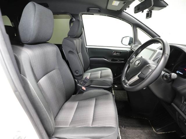 ヴォクシー ハイブリッドＺＳ　煌　Ｗエアコン　ＡＷ　衝突被害軽減　バックモニター　地デジ　オートエアコン　ワンオーナー車　ナビＴＶ　イモビライザー　キーフリー　横滑り防止　３列シート　ドライブレコーダー　ＤＶＤ　メモリーナビ　ＡＢＳ（19枚目）