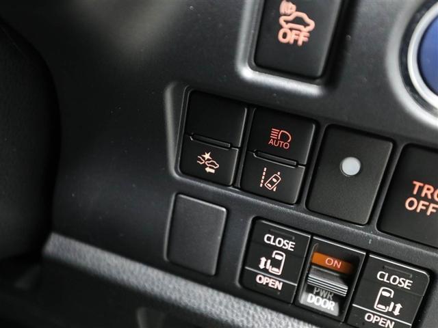 ヴォクシー ハイブリッドＺＳ　煌　Ｗエアコン　ＡＷ　衝突被害軽減　バックモニター　地デジ　オートエアコン　ワンオーナー車　ナビＴＶ　イモビライザー　キーフリー　横滑り防止　３列シート　ドライブレコーダー　ＤＶＤ　メモリーナビ　ＡＢＳ（27枚目）