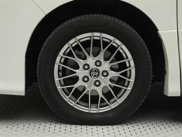 ヴォクシー ハイブリッドＺＳ　煌　Ｗエアコン　ＡＷ　衝突被害軽減　バックモニター　地デジ　オートエアコン　ワンオーナー車　ナビＴＶ　イモビライザー　キーフリー　横滑り防止　３列シート　ドライブレコーダー　ＤＶＤ　メモリーナビ　ＡＢＳ（30枚目）