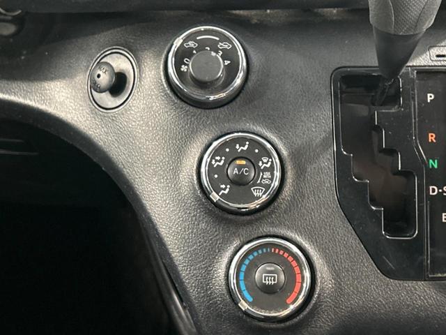X Vパッケージ モデリスタエアロ 禁煙車 SDナビ Bluetooth再生 フルセグTV 両側スライドドア スマートキー DVD再生 CDプレーヤー プライバシーガラス オートライト アイドリングストップ(5枚目)