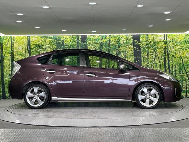 プリウス Ｓツーリングセレクション・マイコーデ　純正ＳＤナビ　バックカメラ　禁煙車　ドラレコ　コーナーセンサー　スマートキー　ＬＥＤヘッド　ビルトインＥＴＣ　オートライト　オートエアコン　純正１７インチアルミ　Ｂｌｕｅｔｏｏｔｈ　ＣＤ　ＤＶＤ再生（27枚目）