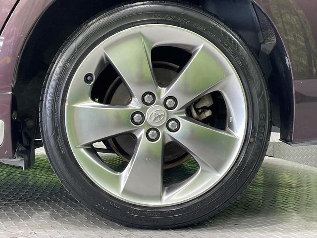 プリウス Ｓツーリングセレクション・マイコーデ　純正ＳＤナビ　バックカメラ　禁煙車　ドラレコ　コーナーセンサー　スマートキー　ＬＥＤヘッド　ビルトインＥＴＣ　オートライト　オートエアコン　純正１７インチアルミ　Ｂｌｕｅｔｏｏｔｈ　ＣＤ　ＤＶＤ再生（30枚目）