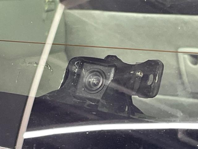 プリウス Ｓツーリングセレクション・マイコーデ　純正ＳＤナビ　バックカメラ　禁煙車　ドラレコ　コーナーセンサー　スマートキー　ＬＥＤヘッド　ビルトインＥＴＣ　オートライト　オートエアコン　純正１７インチアルミ　Ｂｌｕｅｔｏｏｔｈ　ＣＤ　ＤＶＤ再生（38枚目）