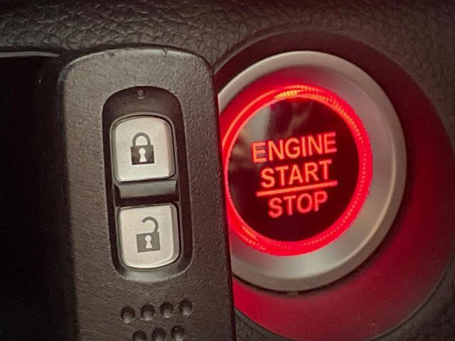 Ｎ－ＶＡＮ＋スタイル ファン　バックカメラ　ＳＤナビ　衝突被害軽減システム　レーダークルーズ　禁煙車　スマートキー　ＬＥＤヘッド　オートハイビーム　車線逸脱警報　オートライト　オートエアコン　Ｂｌｕｅｔｏｏｔｈ　ＣＤ　ＤＶＤ再生（7枚目）