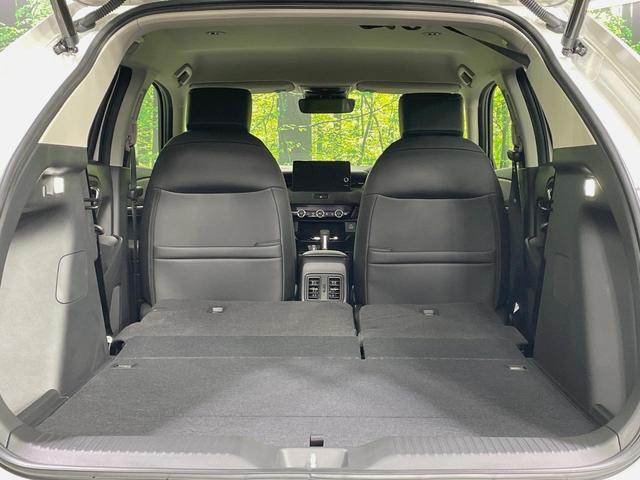 ヴェゼル ｅ：ＨＥＶ　Ｚ　登録済未使用車　純正９型ナビ　バックカメラ　ホンダセンシング　レーダークルーズ　電動リアゲート　コーナーセンサー　スマートキー　ＬＥＤヘッド　ＥＴＣ２．０　オートハイビーム　車線逸脱警報（10枚目）
