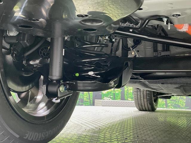 ヴェゼル ｅ：ＨＥＶ　Ｚ　登録済未使用車　純正９型ナビ　バックカメラ　ホンダセンシング　レーダークルーズ　電動リアゲート　コーナーセンサー　スマートキー　ＬＥＤヘッド　ＥＴＣ２．０　オートハイビーム　車線逸脱警報（20枚目）