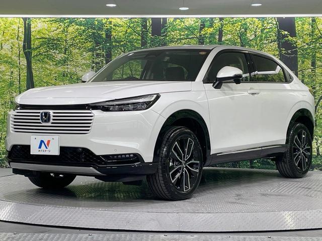 ヴェゼル ｅ：ＨＥＶ　Ｚ　登録済未使用車　純正９型ナビ　バックカメラ　ホンダセンシング　レーダークルーズ　電動リアゲート　コーナーセンサー　スマートキー　ＬＥＤヘッド　ＥＴＣ２．０　オートハイビーム　車線逸脱警報（24枚目）