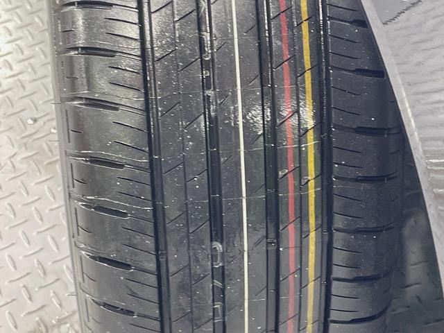 ヴェゼル ｅ：ＨＥＶ　Ｚ　登録済未使用車　純正９型ナビ　バックカメラ　ホンダセンシング　レーダークルーズ　電動リアゲート　コーナーセンサー　スマートキー　ＬＥＤヘッド　ＥＴＣ２．０　オートハイビーム　車線逸脱警報（32枚目）