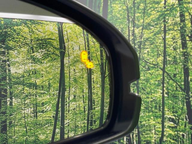 ヴェゼル ｅ：ＨＥＶ　Ｚ　登録済未使用車　純正９型ナビ　バックカメラ　ホンダセンシング　レーダークルーズ　電動リアゲート　コーナーセンサー　スマートキー　ＬＥＤヘッド　ＥＴＣ２．０　オートハイビーム　車線逸脱警報（40枚目）