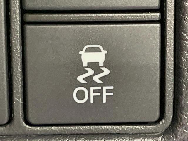 ヴェゼル ｅ：ＨＥＶ　Ｚ　登録済未使用車　純正９型ナビ　バックカメラ　ホンダセンシング　レーダークルーズ　電動リアゲート　コーナーセンサー　スマートキー　ＬＥＤヘッド　ＥＴＣ２．０　オートハイビーム　車線逸脱警報（61枚目）