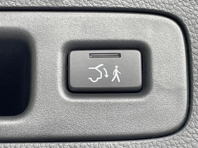 ヴェゼル ｅ：ＨＥＶ　Ｚ　登録済未使用車　純正９型ナビ　バックカメラ　ホンダセンシング　レーダークルーズ　電動リアゲート　コーナーセンサー　スマートキー　ＬＥＤヘッド　ＥＴＣ２．０　オートハイビーム　車線逸脱警報（66枚目）