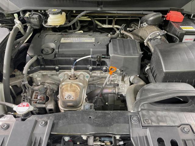 オデッセイ アブソルート・アドバンス　両側電動ドア　メーカーナビ　全周囲カメラ　ホンダセンシング　レーダークルーズ　禁煙車　パワーシート　スマートキー　ＬＥＤヘッド　ビルトインＥＴＣ　車線逸脱警報　オートライト　オートエアコン（19枚目）