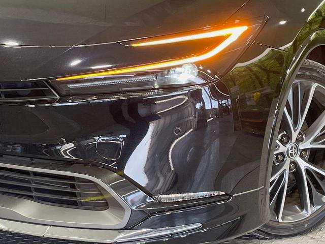 プリウス Ｚ　モデリスタエアロ　全周囲カメラ　純正１２．３型ナビ　衝突軽減　１００Ｖ電源　レーダークルーズ　禁煙　電動リアゲート　前席シートエアコン　パワーシート　ドラレコ　コーナーセンサー　スマートキー　ＥＴＣ（12枚目）
