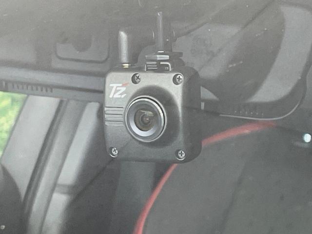 プリウス Ｚ　モデリスタエアロ　全周囲カメラ　純正１２．３型ナビ　衝突軽減　１００Ｖ電源　レーダークルーズ　禁煙　電動リアゲート　前席シートエアコン　パワーシート　ドラレコ　コーナーセンサー　スマートキー　ＥＴＣ（29枚目）