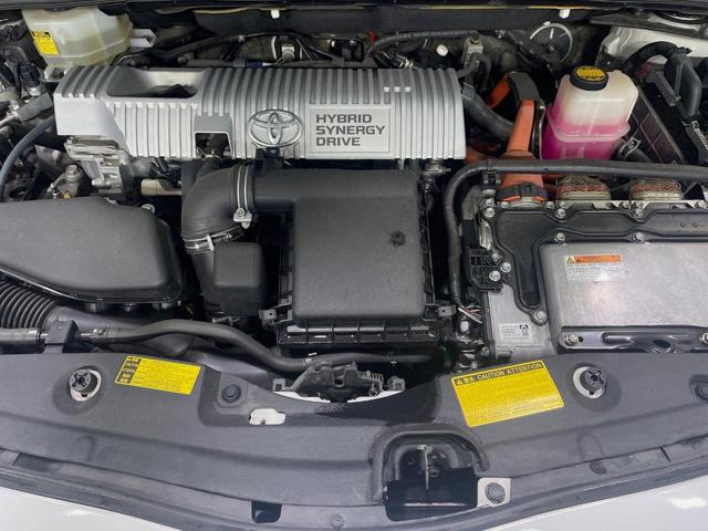 プリウス Ｇツーリングセレクション　ＳＤナビ　バックカメラ　禁煙車　スマートキー　ＬＥＤヘッド　ビルトインＥＴＣ　クルコン　オートライト　オートエアコン　純正１７インチアルミ　Ｂｌｕｅｔｏｏｔｈ　ＣＤ　ＤＶＤ再生　フルセグ（17枚目）