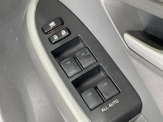 プリウス Ｇツーリングセレクション　ＳＤナビ　バックカメラ　禁煙車　スマートキー　ＬＥＤヘッド　ビルトインＥＴＣ　クルコン　オートライト　オートエアコン　純正１７インチアルミ　Ｂｌｕｅｔｏｏｔｈ　ＣＤ　ＤＶＤ再生　フルセグ（33枚目）