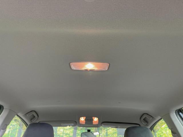 プリウス Ｇツーリングセレクション　ＳＤナビ　バックカメラ　禁煙車　スマートキー　ＬＥＤヘッド　ビルトインＥＴＣ　クルコン　オートライト　オートエアコン　純正１７インチアルミ　Ｂｌｕｅｔｏｏｔｈ　ＣＤ　ＤＶＤ再生　フルセグ（36枚目）