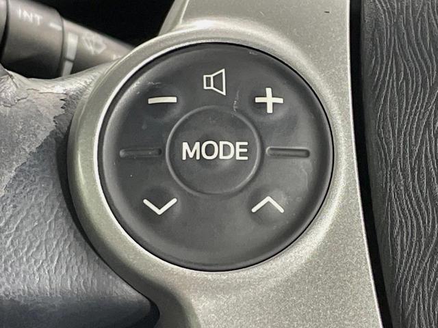 プリウス Ｇツーリングセレクション　ＳＤナビ　バックカメラ　禁煙車　スマートキー　ＬＥＤヘッド　ビルトインＥＴＣ　クルコン　オートライト　オートエアコン　純正１７インチアルミ　Ｂｌｕｅｔｏｏｔｈ　ＣＤ　ＤＶＤ再生　フルセグ（39枚目）