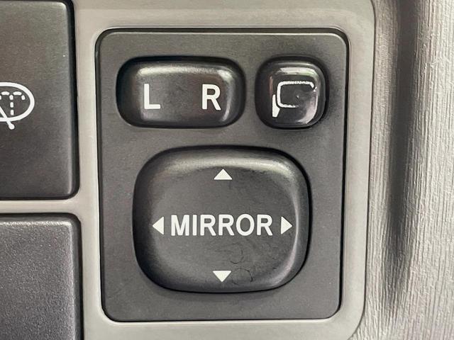 プリウス Ｇツーリングセレクション　ＳＤナビ　バックカメラ　禁煙車　スマートキー　ＬＥＤヘッド　ビルトインＥＴＣ　クルコン　オートライト　オートエアコン　純正１７インチアルミ　Ｂｌｕｅｔｏｏｔｈ　ＣＤ　ＤＶＤ再生　フルセグ（57枚目）