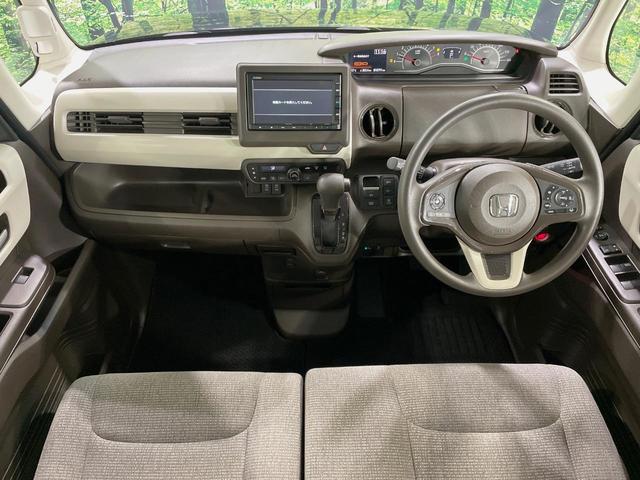 Ｎ－ＢＯＸ Ｌ　電動スライドドア　純正ＳＤナビ　バックカメラ　衝突被害軽減システム　レーダークルーズ　コーナーセンサー　スマートキー　ＬＥＤヘッド　ＥＴＣ　車線逸脱警報　オートライト　オートエアコン　禁煙車（2枚目）