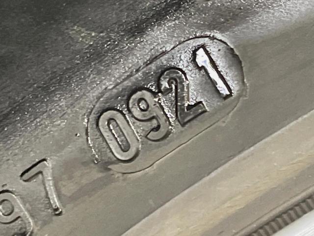 ヴェゼル ハイブリッドZ・ホンダセンシング 純正SDナビ バックカメラ 衝突被害軽減システム レーダークルーズ 禁煙車 スマートキー LEDヘッド ビルトインETC 車線逸脱警報 オートライト デュアルエアコン 寒冷地仕様(32枚目)