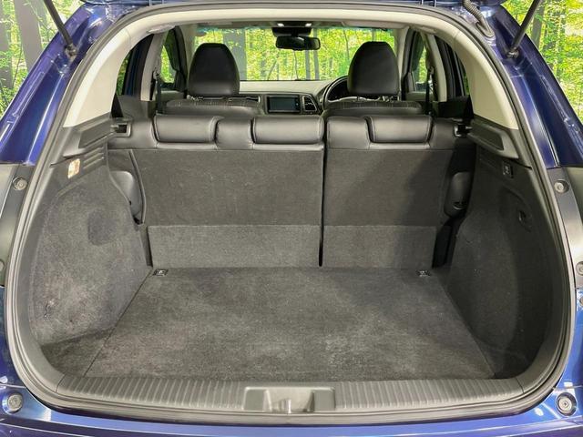 ヴェゼル ハイブリッドZ・ホンダセンシング 純正SDナビ バックカメラ 衝突被害軽減システム レーダークルーズ 禁煙車 スマートキー LEDヘッド ビルトインETC 車線逸脱警報 オートライト デュアルエアコン 寒冷地仕様(49枚目)