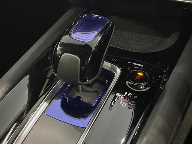 ヴェゼル ハイブリッドZ・ホンダセンシング 純正SDナビ バックカメラ 衝突被害軽減システム レーダークルーズ 禁煙車 スマートキー LEDヘッド ビルトインETC 車線逸脱警報 オートライト デュアルエアコン 寒冷地仕様(51枚目)