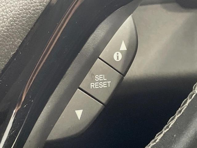 ヴェゼル ハイブリッドZ・ホンダセンシング 純正SDナビ バックカメラ 衝突被害軽減システム レーダークルーズ 禁煙車 スマートキー LEDヘッド ビルトインETC 車線逸脱警報 オートライト デュアルエアコン 寒冷地仕様(60枚目)