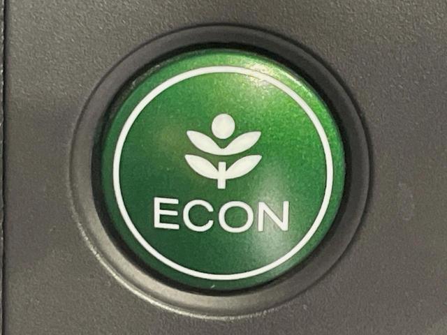 ヴェゼル ハイブリッドZ・ホンダセンシング 純正SDナビ バックカメラ 衝突被害軽減システム レーダークルーズ 禁煙車 スマートキー LEDヘッド ビルトインETC 車線逸脱警報 オートライト デュアルエアコン 寒冷地仕様(64枚目)