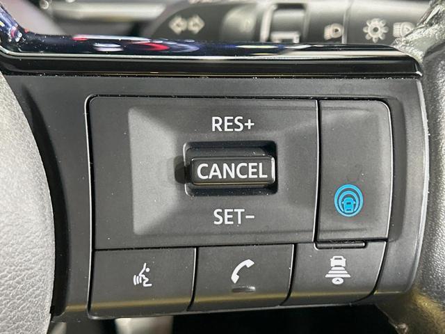 オーラ G レザーエディション メーカー9型ナビ BOSEサウンド 全周囲カメラ 衝突被害軽減システム プロパイロット 禁煙車 レザーシート コーナーセンサー スマートキー LEDヘッド ETC2.0 オートハイビーム 車線逸脱警報(5枚目)