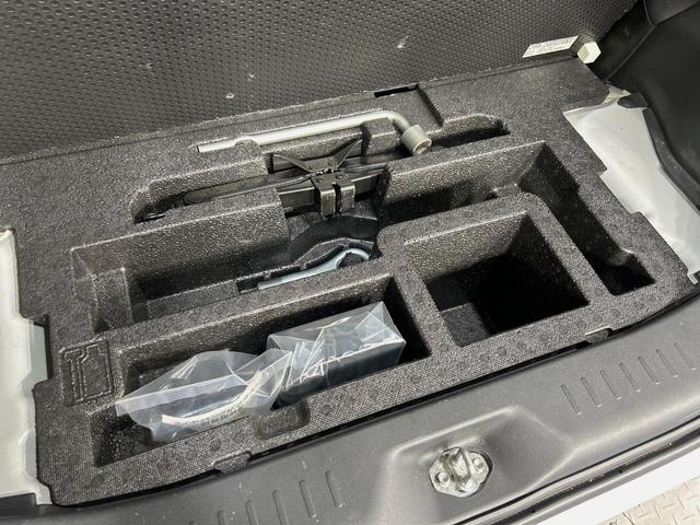 タント カスタムRS SA 両側電動ドア 純正8型ナビ バックカメラ 衝突被害軽減システム 禁煙車 スマートキー LEDヘッド ETC オートライト オートエアコン Bluetooth CD DVD再生 フルセグ(39枚目)