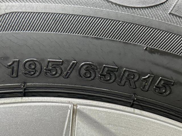 プリウス Sセーフティプラス 純正SDナビ バックカメラ 衝突被害軽減システム 100V電源 レーダークルーズ コーナーセンサー スマートキー LEDヘッド ビルトインETC オートハイビーム パークアシスト 車線逸脱警報(33枚目)