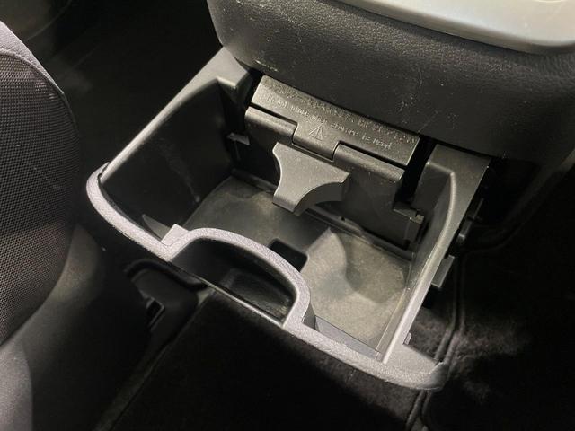 セレナ ハイウェイスター　Ｖセレクション　後席モニター　両側電動ドア　純正９型ナビ　全周囲カメラ　衝突被害軽減システム　コーナーセンサー　スマートキー　ＬＥＤヘッド　ＥＴＣ　クルコン　車線逸脱警報　オートライト　オートエアコン　禁煙車（54枚目）