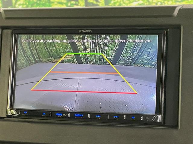 ジムニーシエラ JC 4WD MT車 SDナビ バックカメラ 衝突被害軽減システム 禁煙車 スマートキー LEDヘッド ETC クルコン オートライト オートエアコン 純正15インチアルミ Bluetooth フルセグ(4枚目)