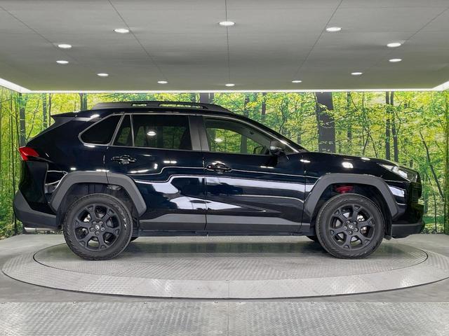 ＲＡＶ４ アドベンチャー　オフロードパッケージＩＩ　１０．５型ナビ　全周囲カメラ　衝突被害軽減システム　レーダークルーズ　禁煙車　シートエアコン　パワーシート　コーナーセンサー　スマートキー　ＬＥＤヘッド　ＥＴＣ２．０　オートハイビーム　車線逸脱警報（26枚目）