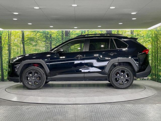 ＲＡＶ４ アドベンチャー　オフロードパッケージＩＩ　１０．５型ナビ　全周囲カメラ　衝突被害軽減システム　レーダークルーズ　禁煙車　シートエアコン　パワーシート　コーナーセンサー　スマートキー　ＬＥＤヘッド　ＥＴＣ２．０　オートハイビーム　車線逸脱警報（27枚目）