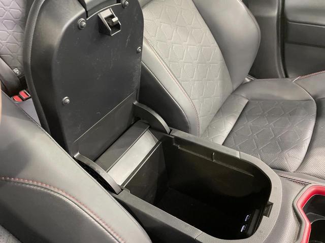 ＲＡＶ４ アドベンチャー　オフロードパッケージＩＩ　１０．５型ナビ　全周囲カメラ　衝突被害軽減システム　レーダークルーズ　禁煙車　シートエアコン　パワーシート　コーナーセンサー　スマートキー　ＬＥＤヘッド　ＥＴＣ２．０　オートハイビーム　車線逸脱警報（47枚目）