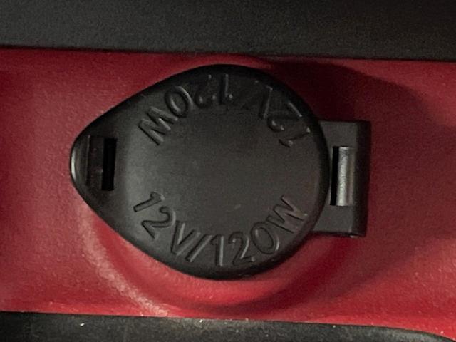 ＲＡＶ４ アドベンチャー　オフロードパッケージＩＩ　１０．５型ナビ　全周囲カメラ　衝突被害軽減システム　レーダークルーズ　禁煙車　シートエアコン　パワーシート　コーナーセンサー　スマートキー　ＬＥＤヘッド　ＥＴＣ２．０　オートハイビーム　車線逸脱警報（66枚目）