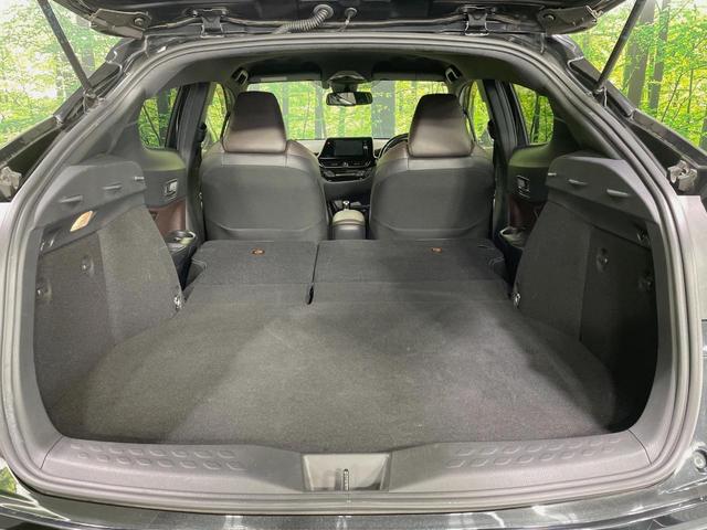 Ｃ－ＨＲ Ｇ　ＴＲＤエアロ　純正ＳＤナビ　バックカメラ　衝突軽減　レーダークルーズ　禁煙車　コーナーセンサー　スマートキー　ＬＥＤヘッド　ビルトインＥＴＣ　オートハイビーム　車線逸脱警報　オートライト（10枚目）