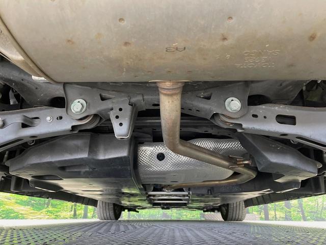 Ｃ－ＨＲ Ｇ　ＴＲＤエアロ　純正ＳＤナビ　バックカメラ　衝突軽減　レーダークルーズ　禁煙車　コーナーセンサー　スマートキー　ＬＥＤヘッド　ビルトインＥＴＣ　オートハイビーム　車線逸脱警報　オートライト（19枚目）