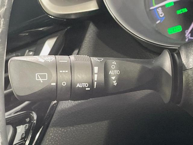 Ｃ－ＨＲ Ｇ　ＴＲＤエアロ　純正ＳＤナビ　バックカメラ　衝突軽減　レーダークルーズ　禁煙車　コーナーセンサー　スマートキー　ＬＥＤヘッド　ビルトインＥＴＣ　オートハイビーム　車線逸脱警報　オートライト（34枚目）