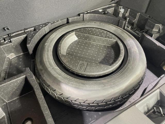 Ｃ－ＨＲ Ｇ　ＴＲＤエアロ　純正ＳＤナビ　バックカメラ　衝突軽減　レーダークルーズ　禁煙車　コーナーセンサー　スマートキー　ＬＥＤヘッド　ビルトインＥＴＣ　オートハイビーム　車線逸脱警報　オートライト（42枚目）