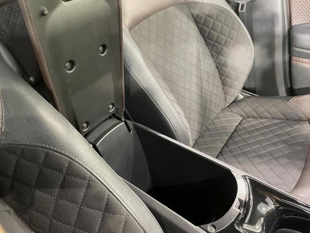 Ｃ－ＨＲ Ｇ　ＴＲＤエアロ　純正ＳＤナビ　バックカメラ　衝突軽減　レーダークルーズ　禁煙車　コーナーセンサー　スマートキー　ＬＥＤヘッド　ビルトインＥＴＣ　オートハイビーム　車線逸脱警報　オートライト（45枚目）