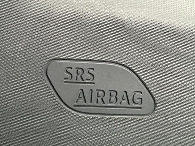 Ｃ－ＨＲ Ｇ　ＴＲＤエアロ　純正ＳＤナビ　バックカメラ　衝突軽減　レーダークルーズ　禁煙車　コーナーセンサー　スマートキー　ＬＥＤヘッド　ビルトインＥＴＣ　オートハイビーム　車線逸脱警報　オートライト（46枚目）