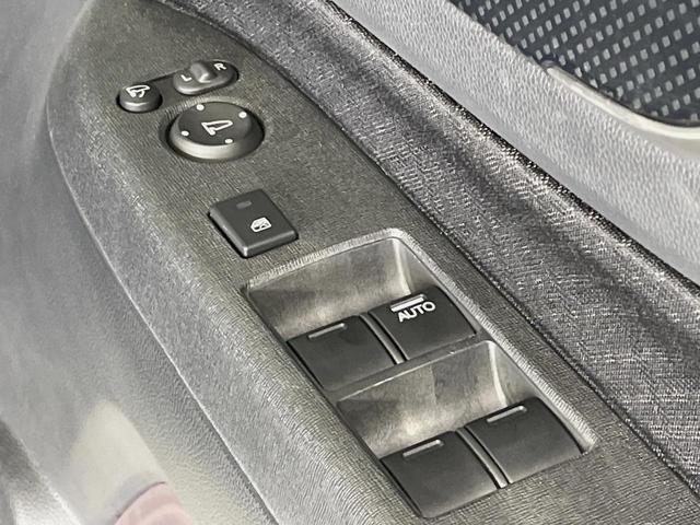 N-WGNカスタム G・ターボパッケージSSクールパッケージ 純正SDナビ バックカメラ 禁煙車 ドラレコ スマートキー HIDヘッド ETC クルコン オートライト 純正14インチアルミ Bluetooth CD DVD再生 フルセグ(57枚目)