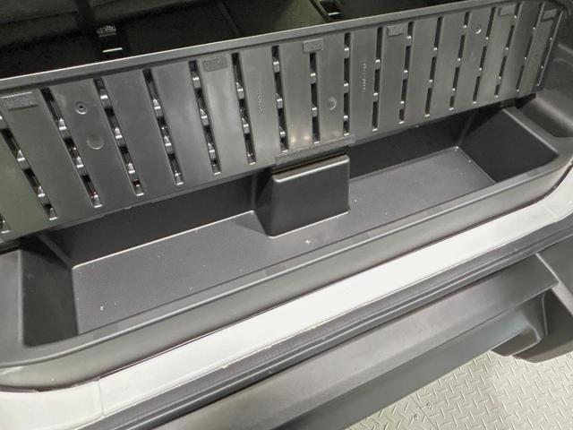 ジムニーシエラ ＪＣ　４ＷＤ　アルパインフローティングナビ　バックカメラ　衝突被害軽減システム　禁煙車　コーナーセンサー　スマートキー　ＬＥＤヘッド　ビルトインＥＴＣ　クルコン　車線逸脱警報　オートライト　オートエアコン（39枚目）