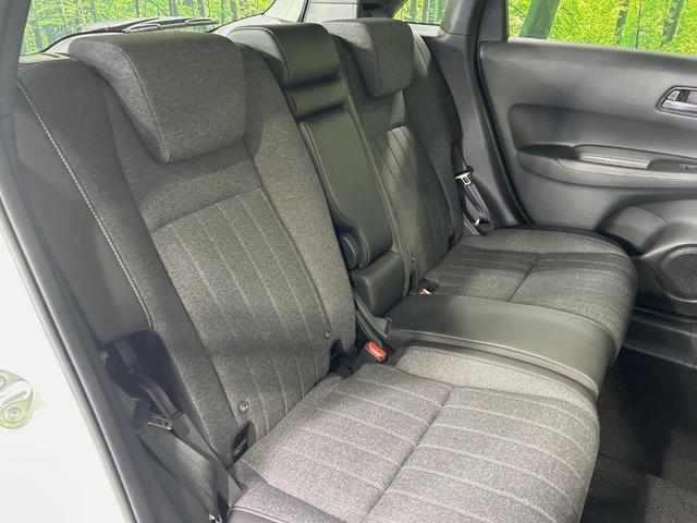 フィット e:HEVホーム 純正9インチナビ バックカメラ 衝突被害軽減システム レーダークルーズ 禁煙車 コーナーセンサー スマートキー LEDヘッド ETC オートハイビーム 車線逸脱警報 オートライト オートエアコン(9枚目)