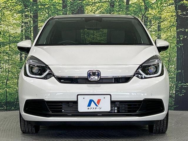 フィット e:HEVホーム 純正9インチナビ バックカメラ 衝突被害軽減システム レーダークルーズ 禁煙車 コーナーセンサー スマートキー LEDヘッド ETC オートハイビーム 車線逸脱警報 オートライト オートエアコン(14枚目)