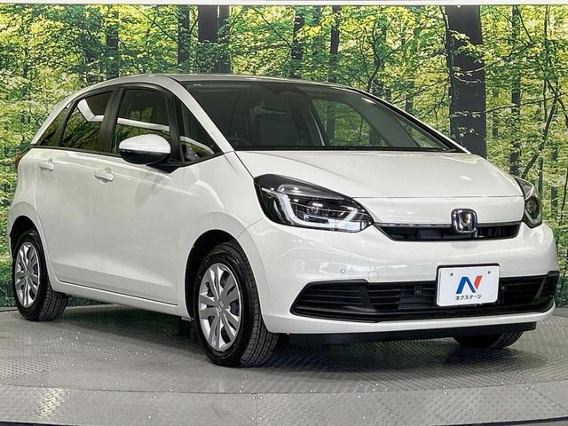 フィット e:HEVホーム 純正9インチナビ バックカメラ 衝突被害軽減システム レーダークルーズ 禁煙車 コーナーセンサー スマートキー LEDヘッド ETC オートハイビーム 車線逸脱警報 オートライト オートエアコン(16枚目)